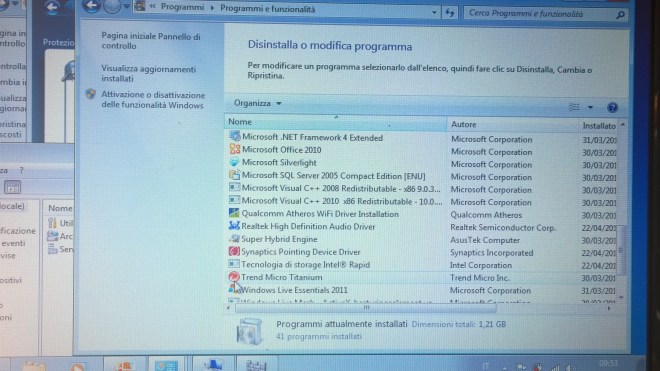 Disinstall other antivirus preinstalled in the system
