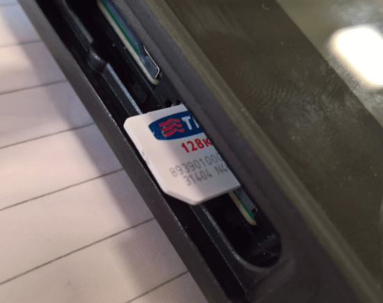 Right insertion if the SIM