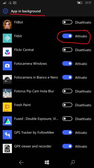 App Fitbit in grado di funzionare in background